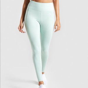 GYMSHARK Dreamy Leggings 2.0 - Pistachio Cream